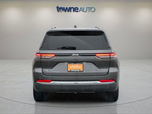 Used 2022 Jeep Grand Cherokee Limited 4xe AWD/4WD image 4