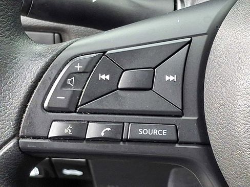 Used 2023 Nissan Versa S w/ Trunk Package FWD image 21