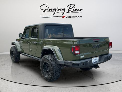 Used 2021 Jeep Gladiator Sport AWD/4WD image 5