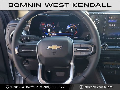 Used 2024 Chevrolet Colorado LT image 27