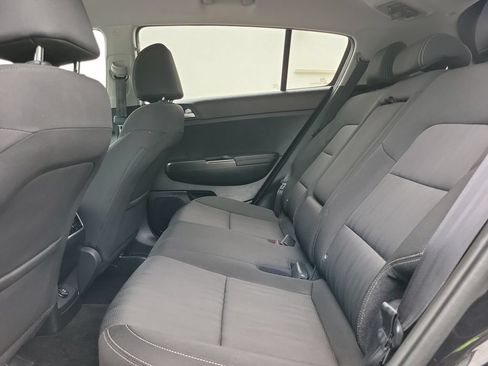 Used 2021 Kia Sportage LX FWD image 15