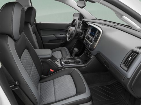 Used 2021 Chevrolet Colorado LT AWD/4WD image 24