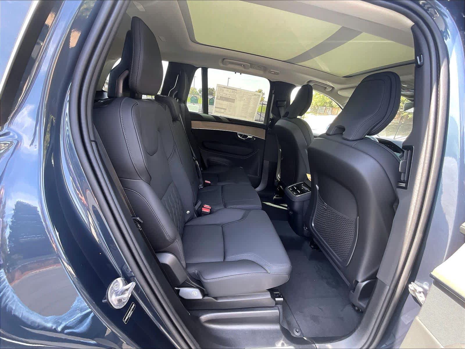 New 2027 Volvo XC90 B5 Plus AWD/4WD image 27