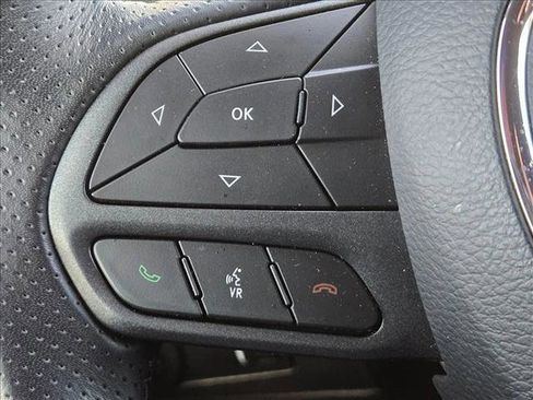 Used 2025 Dodge Durango GT w/ Blacktop Package image 11