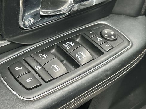 Used 2017 RAM 1500 Limited image 18