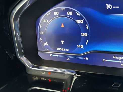 Used 2024 Chevrolet Silverado 3500 LT w/ Convenience Package image 21