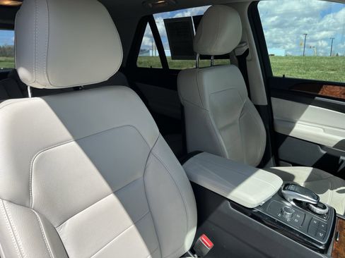 Used 2016 Mercedes-Benz GLE 400 4MATIC image 35