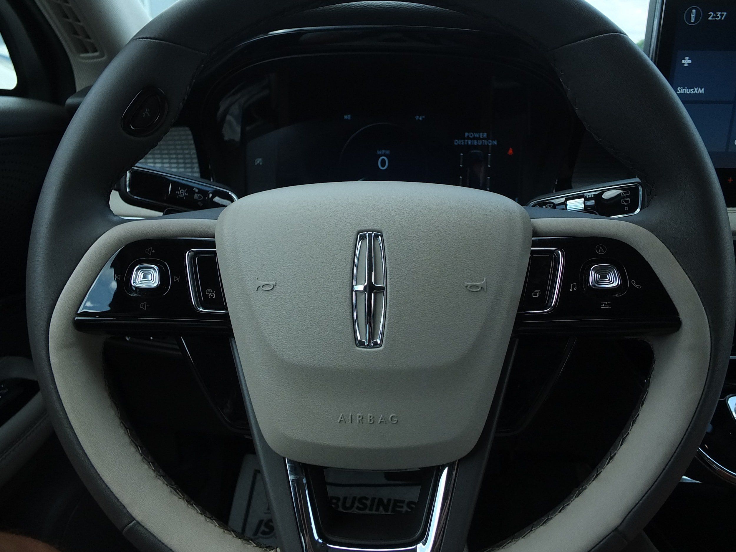 Used 2023 Lincoln Corsair FWD image 20
