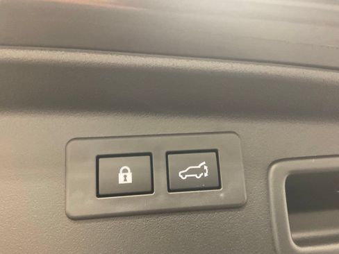 New 2026 Subaru Outback Touring XT AWD/4WD image 32