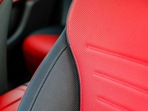 Used 2024 Mercedes-Benz GLC 43 AMG GLC 43 AMG image 26