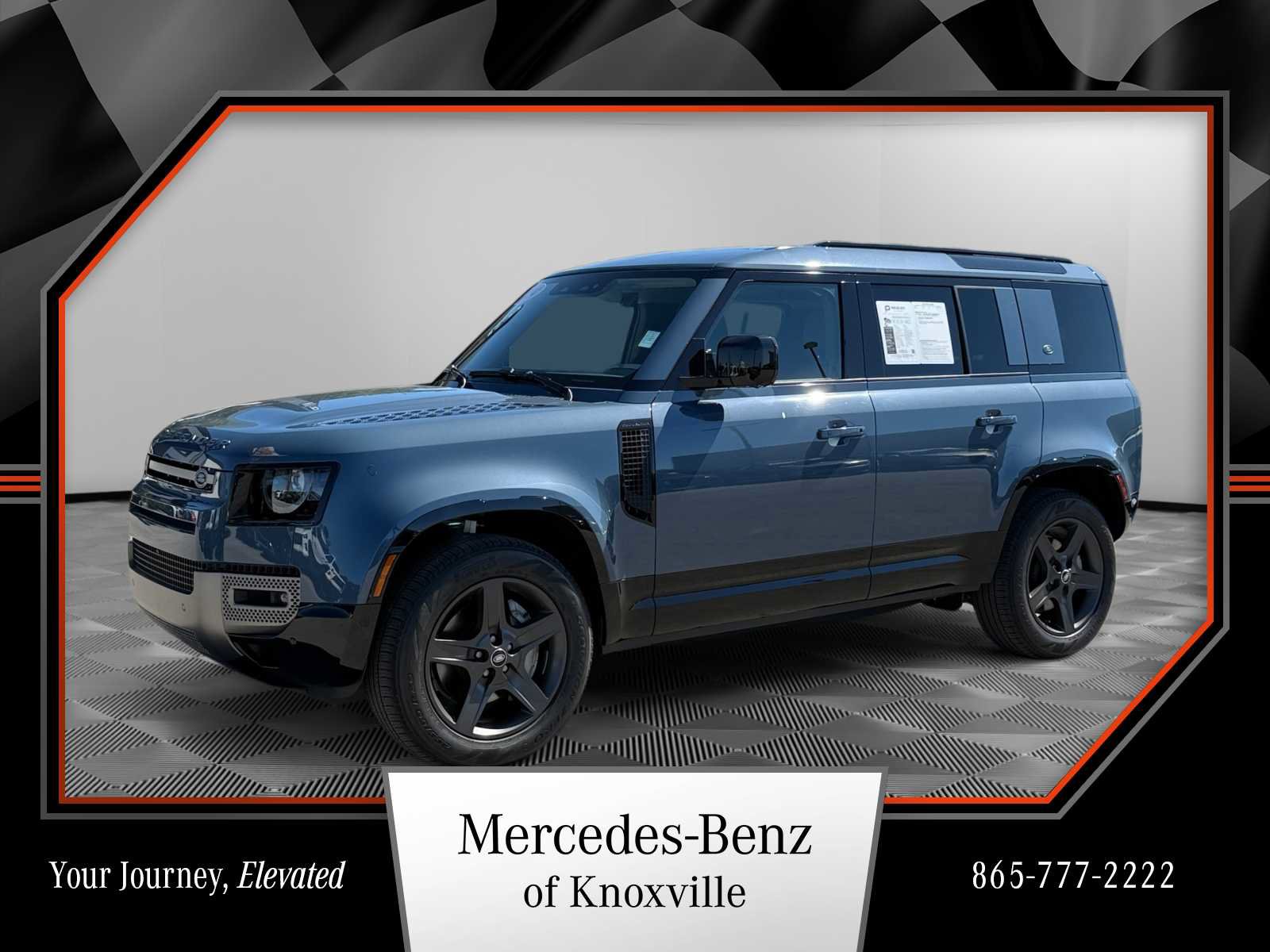 Used 2024 Land Rover Defender 110 X-Dynamic SE AWD/4WD image 1