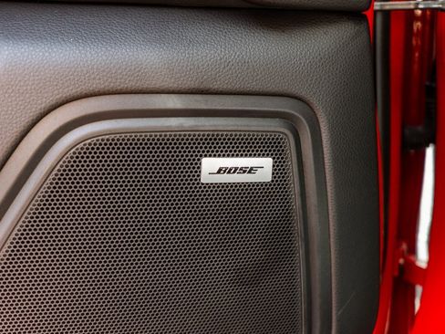 Used 2023 Porsche Macan image 18