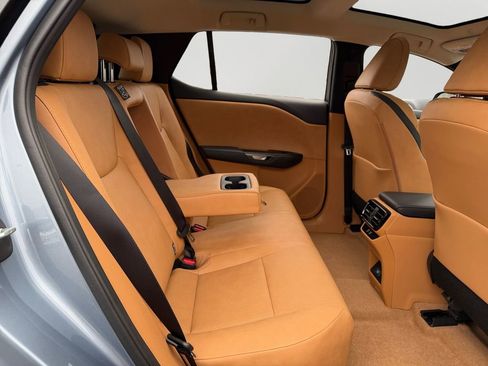 Certified 2025 Lexus RZ 450e image 8