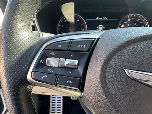 Used 2019 Genesis G70 2.0T Sport image 39