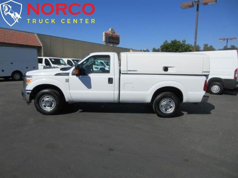 Used 2016 Ford F250 XL w/ Power Equipment Group RWD image 5