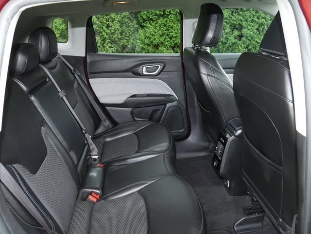 Used 2022 Jeep Compass Latitude AWD/4WD image 22