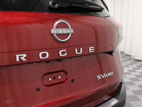Used 2022 Nissan Rogue SV w/ SV Premium Package AWD/4WD image 28