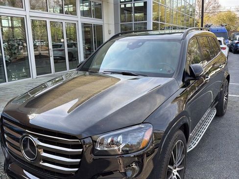 Certified 2025 Mercedes-Benz GLS 450 GLS 450 image 1
