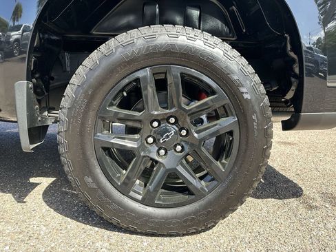 Used 2025 Chevrolet Silverado 1500 RST w/ Convenience Package II image 32