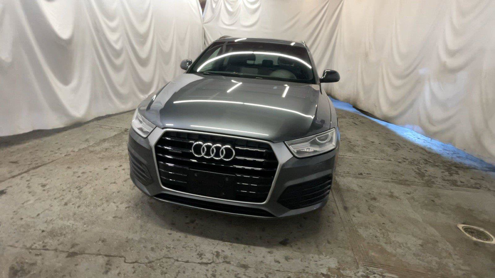 Used 2018 Audi Q3 2.0T Premium w/ Convenience Package AWD/4WD image 17