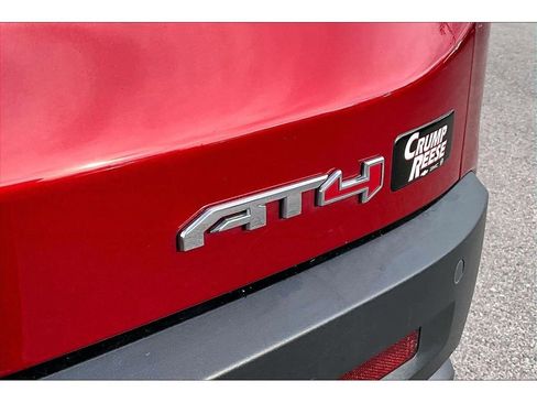 Used 2023 GMC Acadia AT4 image 24