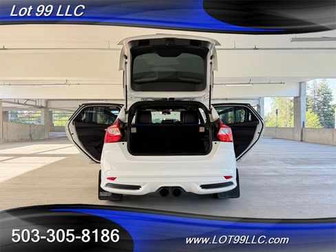 Used 2013 Ford Focus ST FWD image 29