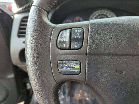 Used 2004 Chevrolet Monte Carlo SS FWD image 12