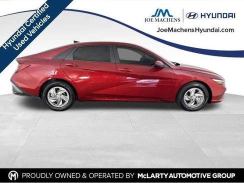 Used 2026 Hyundai Elantra SE FWD image 5