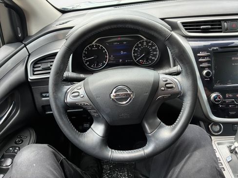 Used 2022 Nissan Murano SV AWD/4WD image 13