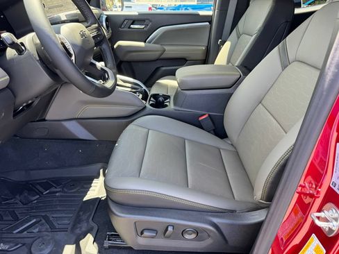 New 2026 Chevrolet Colorado ZR2 w/ ZR2 Bison Edition AWD/4WD image 16