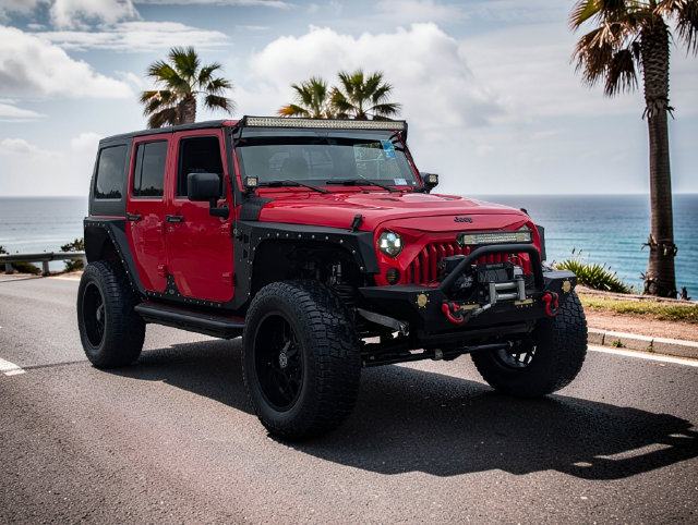 Used 2018 Jeep Wrangler Unlimited Sport S AWD/4WD image 4