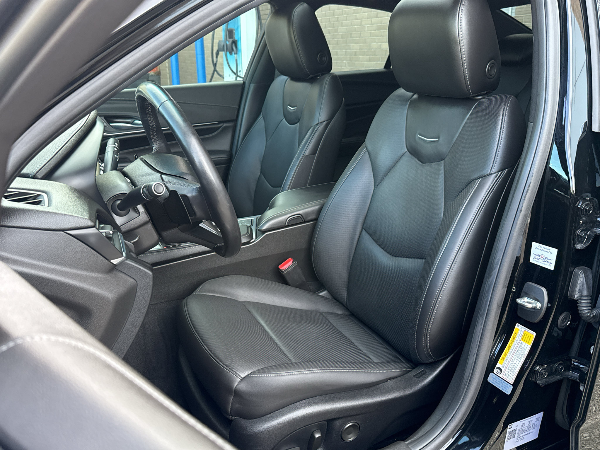 Used 2021 Cadillac CT4 Premium Luxury AWD/4WD image 13