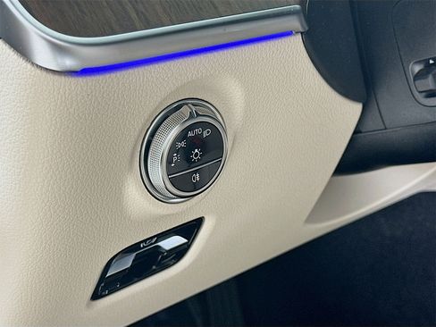 New 2026 Mercedes-Benz CLE 300 4MATIC Cabriolet image 11