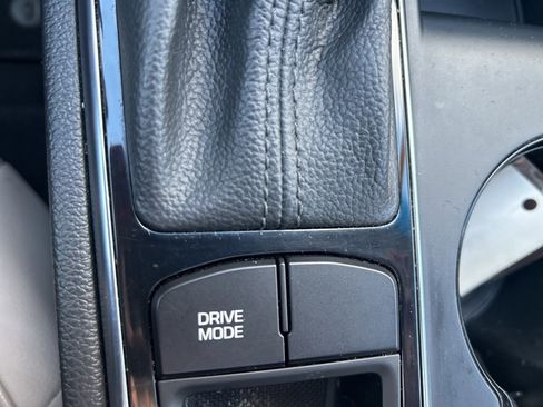 Used 2017 Hyundai Sonata Sport w/ Value Edition Package 02 image 30