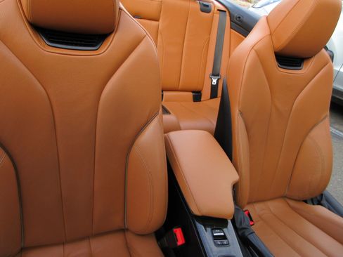 Used 2019 BMW 440i Convertible w/ Convenience Package image 33