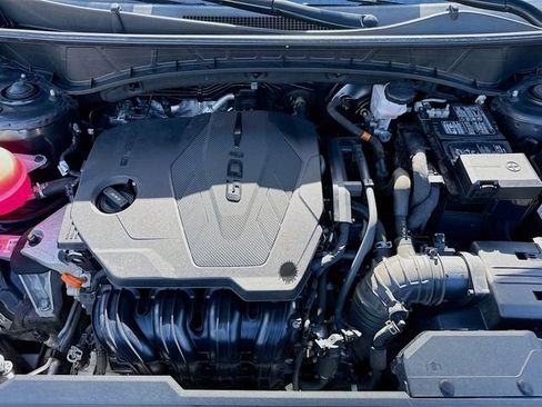 Used 2023 Hyundai Tucson Limited image 28