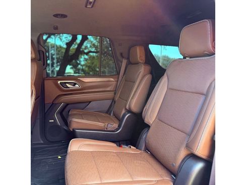 Used 2021 Chevrolet Tahoe High Country RWD image 26