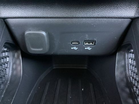 Used 2025 Chevrolet TrailBlazer LT image 23