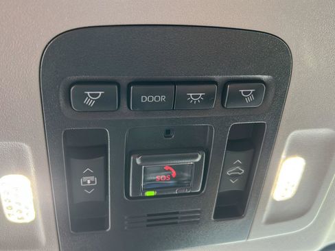 Certified 2023 Toyota Camry XSE w/ Navigation Package image 17