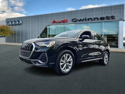 Certified 2025 Audi Q3 2.0T Premium w/ Convenience Package
