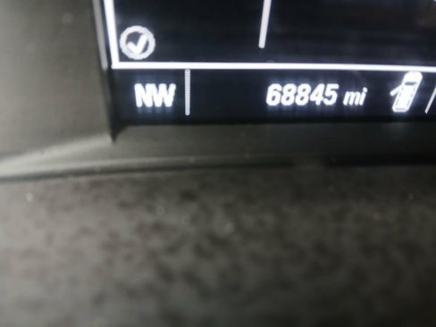 Used 2019 GMC Acadia SLE FWD image 13
