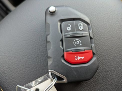 New 2026 Jeep Wrangler Unlimited Sahara AWD/4WD image 31