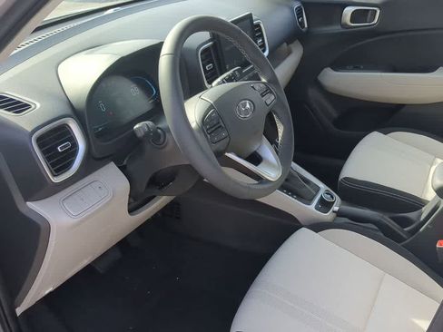 New 2026 Hyundai Venue SEL FWD image 16