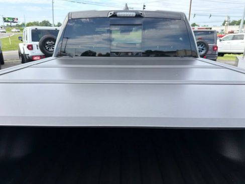 Used 2024 RAM 1500 Limited AWD/4WD image 11