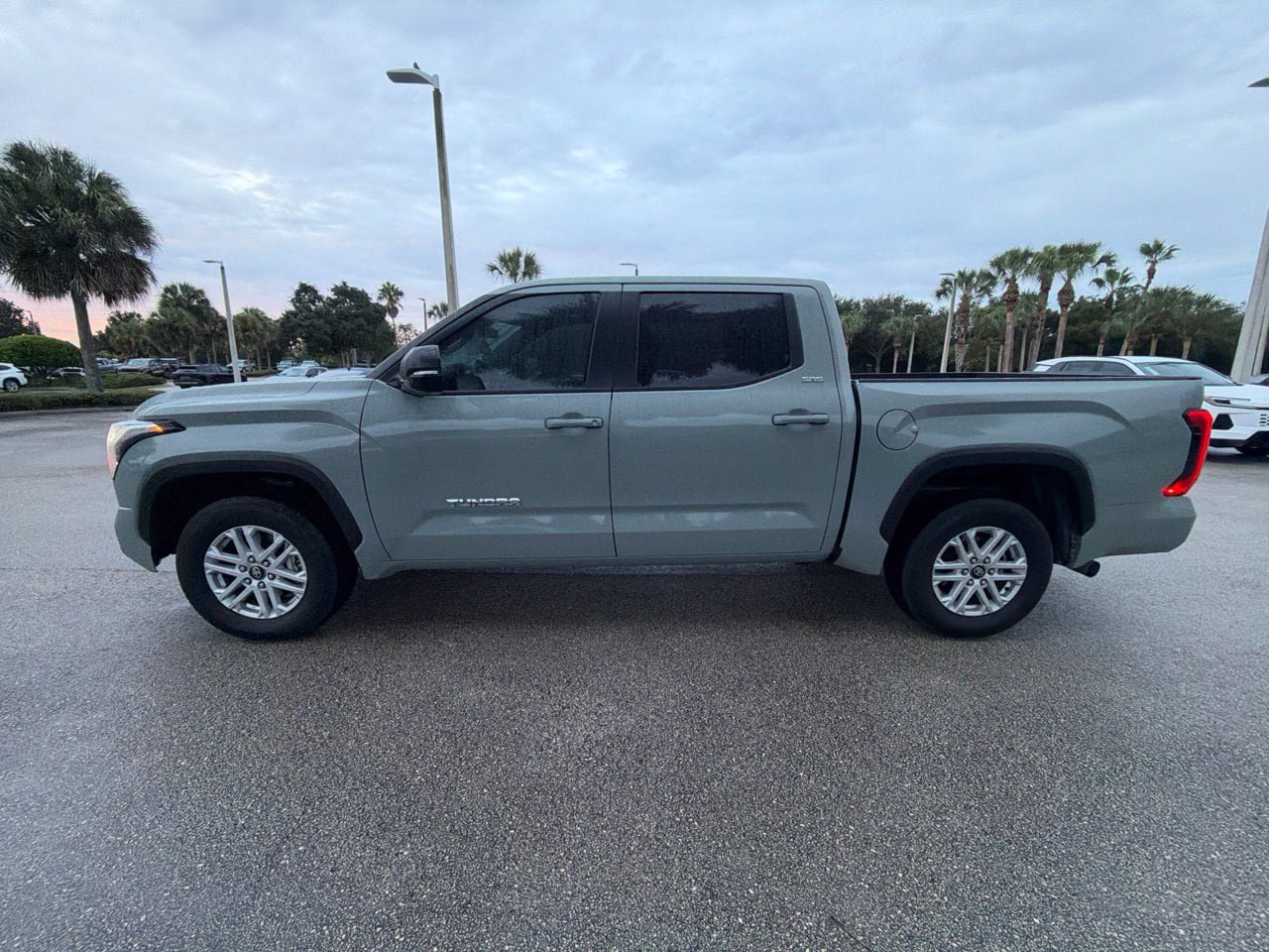 Used 2026 Toyota Tundra SR5 w/ SR5 Premium Package RWD image 2