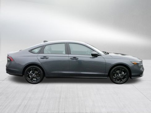 Certified 2025 Honda Accord SE image 8