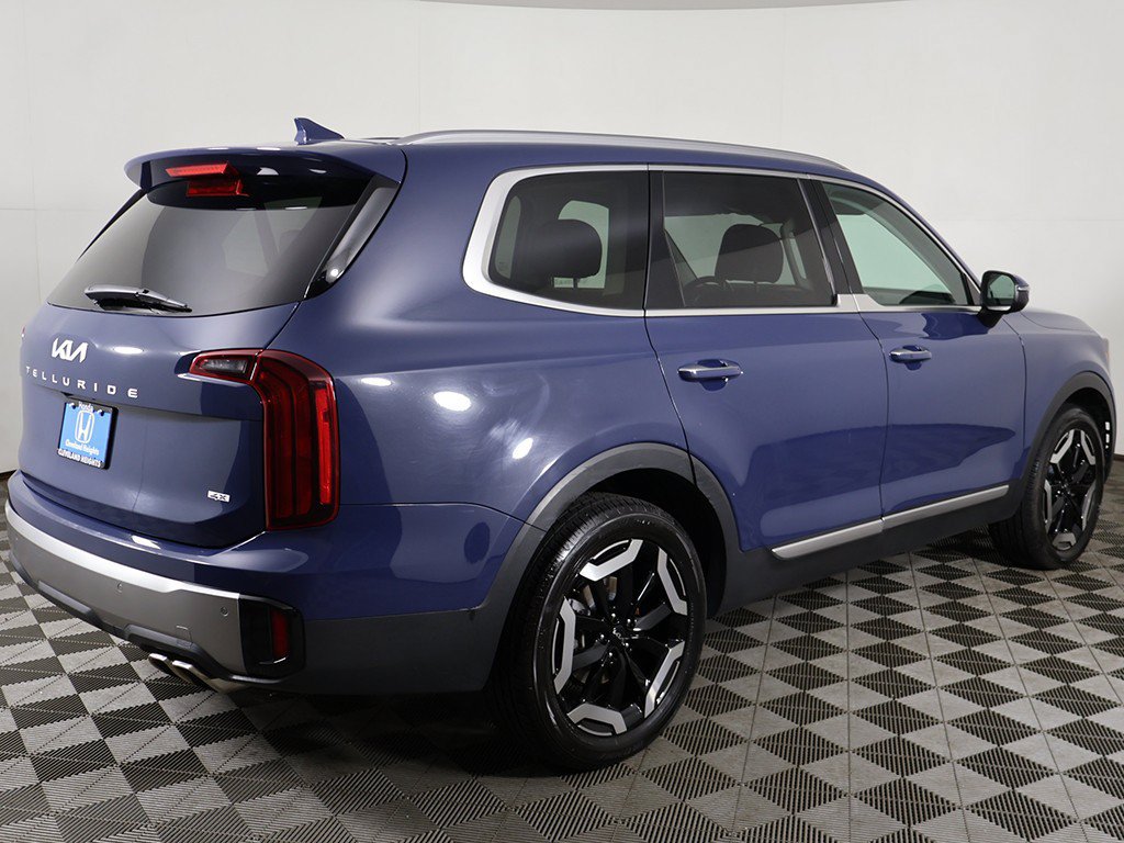 Used 2025 Kia Telluride S AWD/4WD image 12