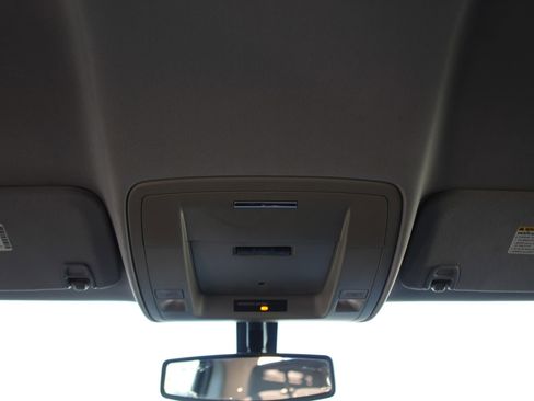 Used 2015 Chevrolet Silverado 2500 LT w/ LT Convenience Package image 23