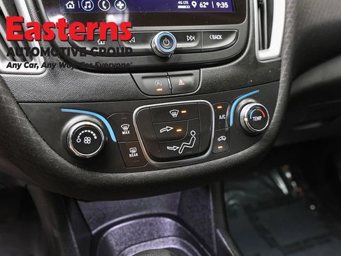 Used 2024 Chevrolet Malibu LS FWD image 19