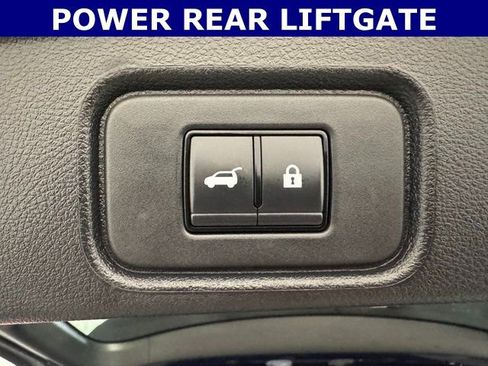 Used 2023 Nissan Pathfinder Platinum w/ Cargo Package image 22